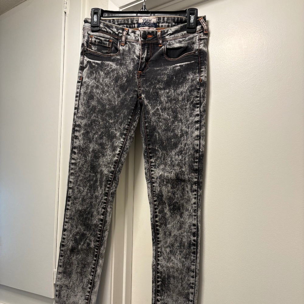 Petrol brand acid washed jeggings - size 26-28